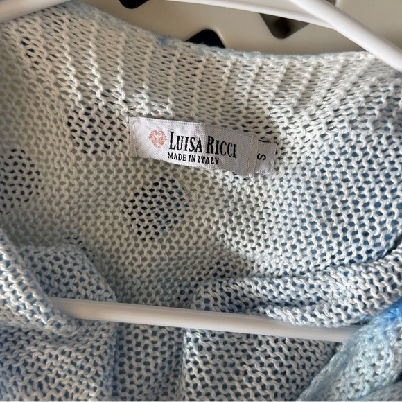 Luisa’s Ricci Blue Tie-Dye Knit Top - Picture 7 of 9